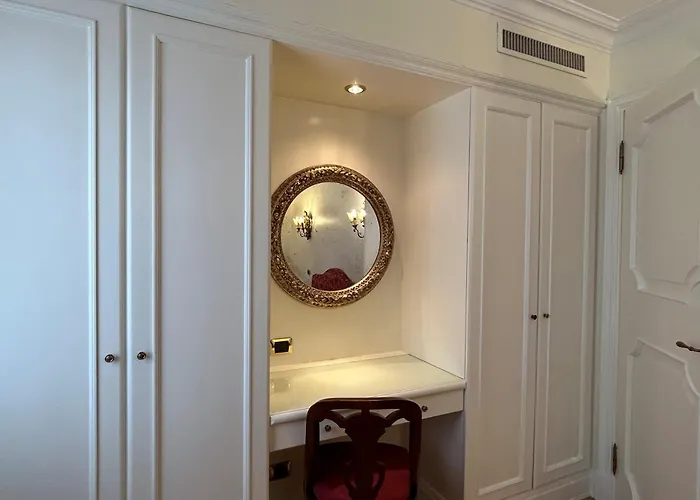 Torre Dell'Orologio Signature Residence Venise