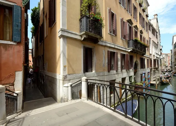 Residence La Fenice Venise